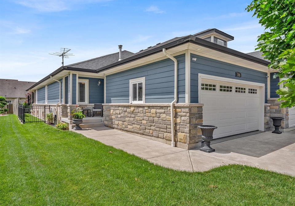 2425-skinner-lasalle-ontario-26015102