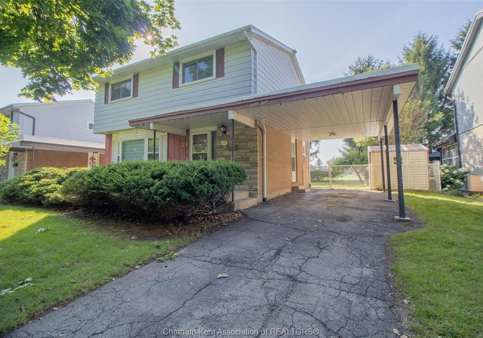 24-finch-avenue-chatham-ontario-26015128