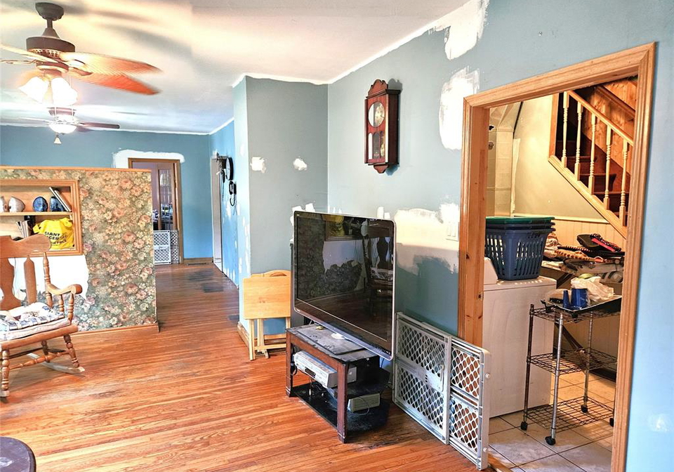 418-gillard-street-wallaceburg-ontario-26015131