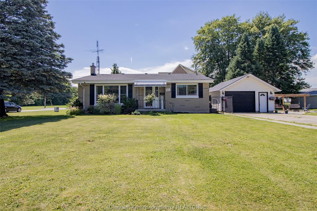 67-walnut-drive-wallaceburg-ontario-26015142