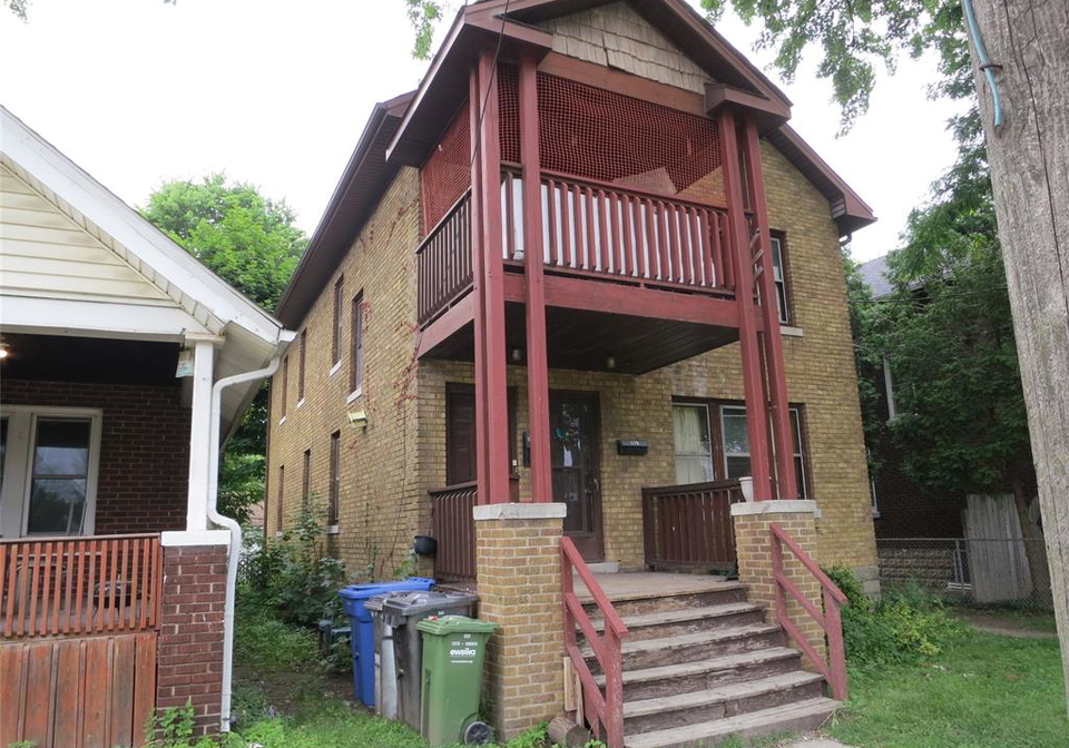 574-576-south-street-windsor-ontario-26015145