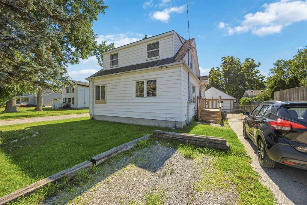 2012-wayne-avenue-sarnia-ontario-26015147