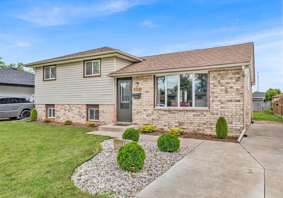 20-st-charles-place-amherstburg-ontario-26015164
