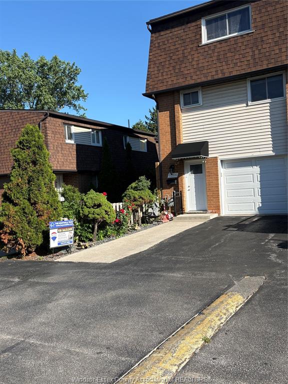 6266-thornberry-crescent-windsor-ontario-26015167