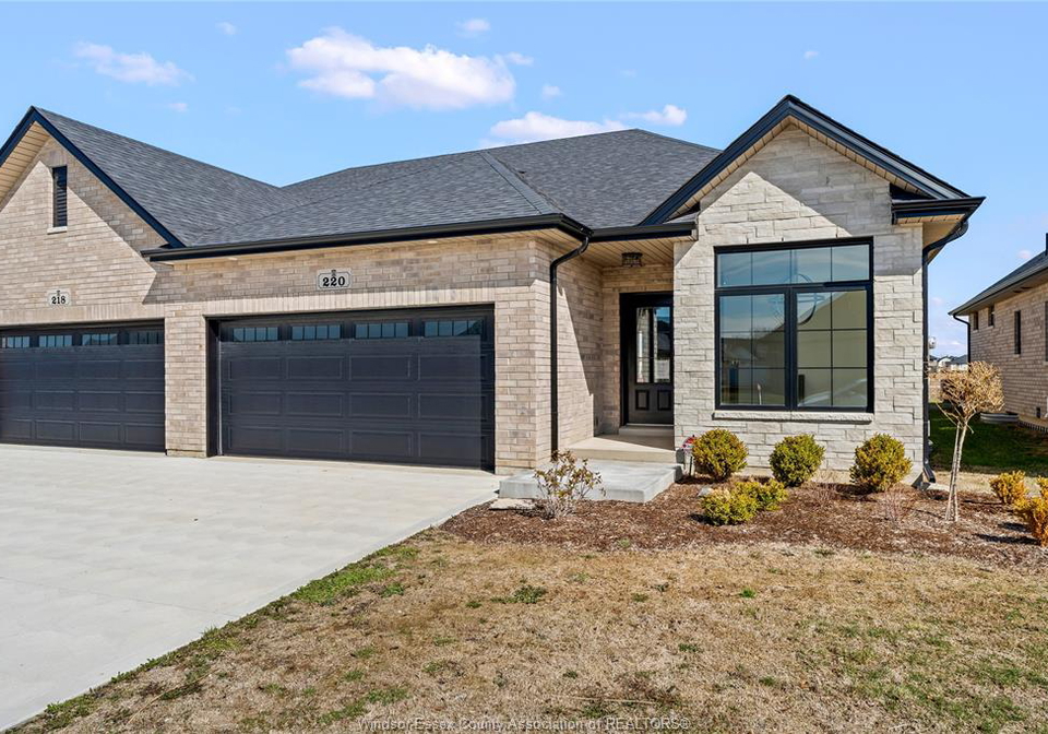 220-mclellan-avenue-amherstburg-ontario-26015173