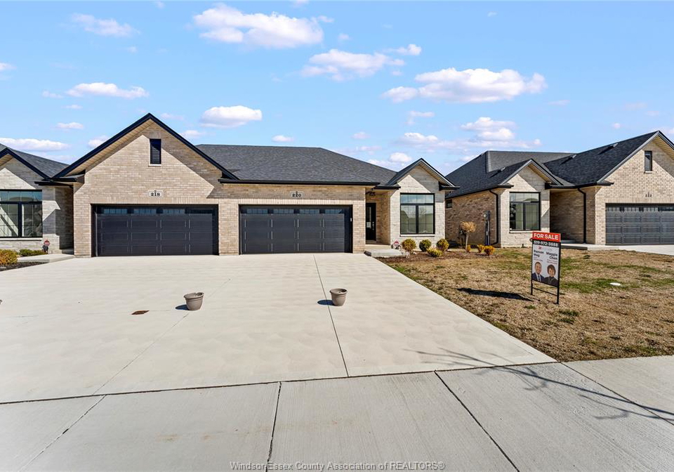 220-mclellan-avenue-amherstburg-ontario-26015173