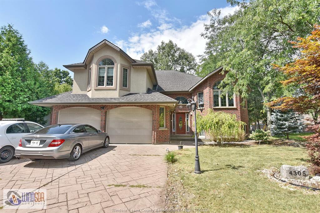 4305-casgrain-windsor-ontario-26015183