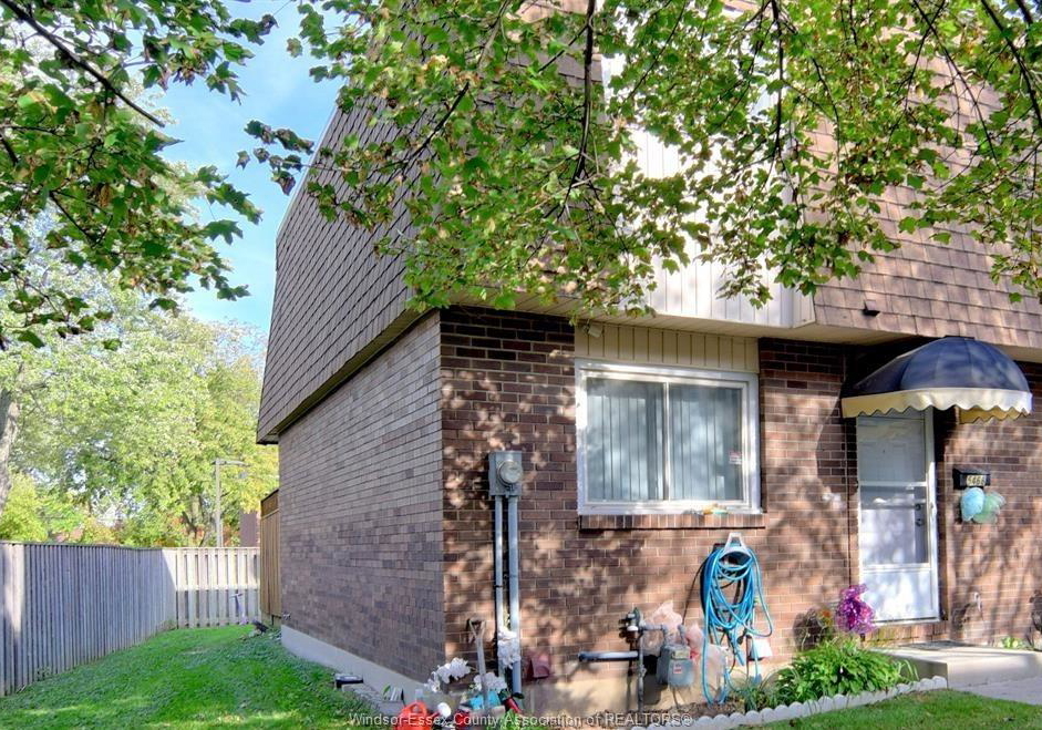 5468-lassaline-avenue-windsor-ontario-26015184