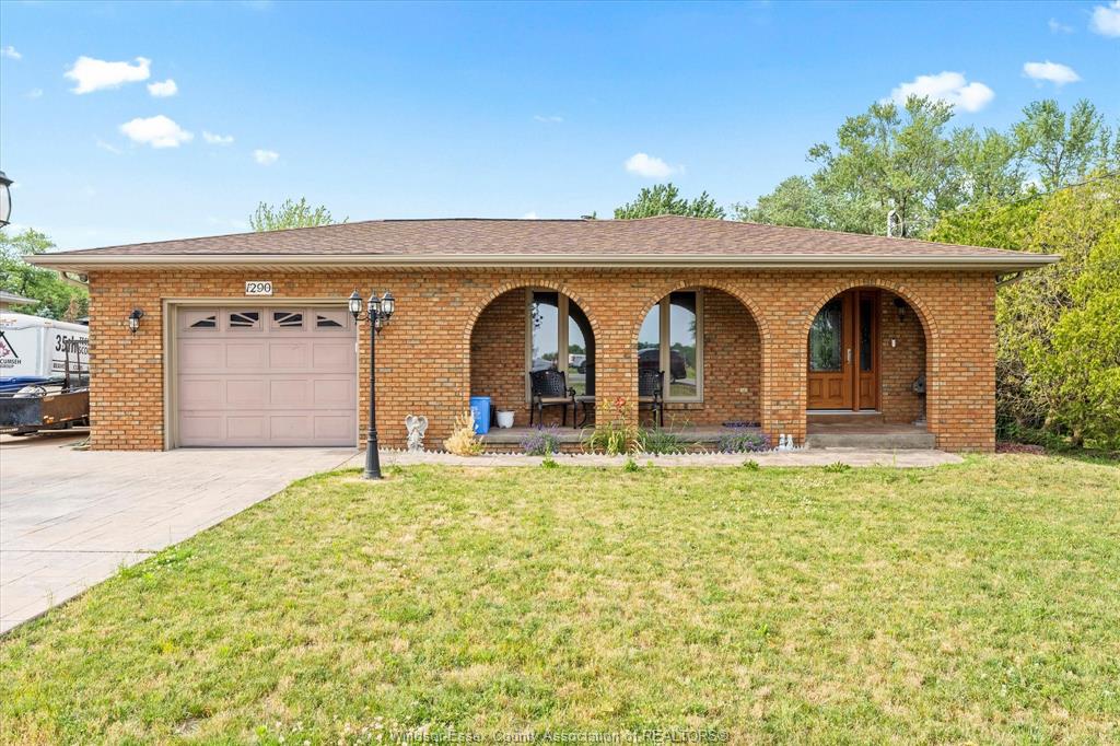 1290-county-road-22-lakeshore-ontario-26015191