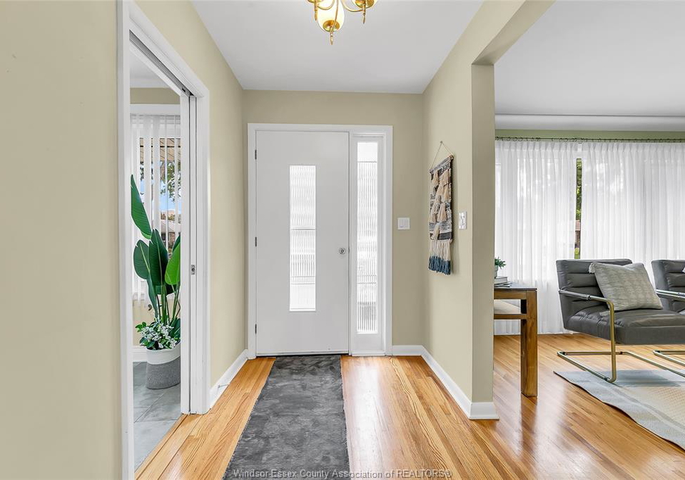 845-rossini-boulevard-windsor-ontario-26015213