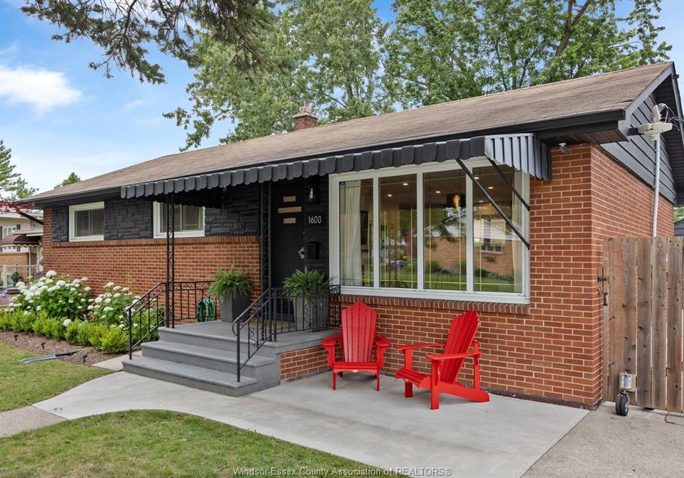 1600-st-gabriel-windsor-ontario-26015233