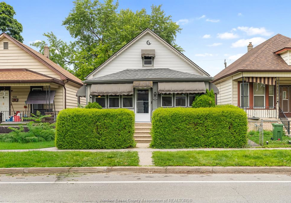 942-lincoln-road-windsor-ontario-26015258