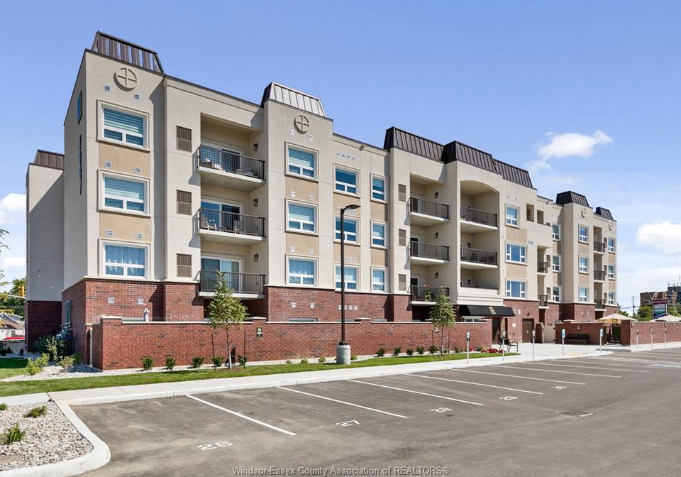 7887-edgar-windsor-ontario-26015271