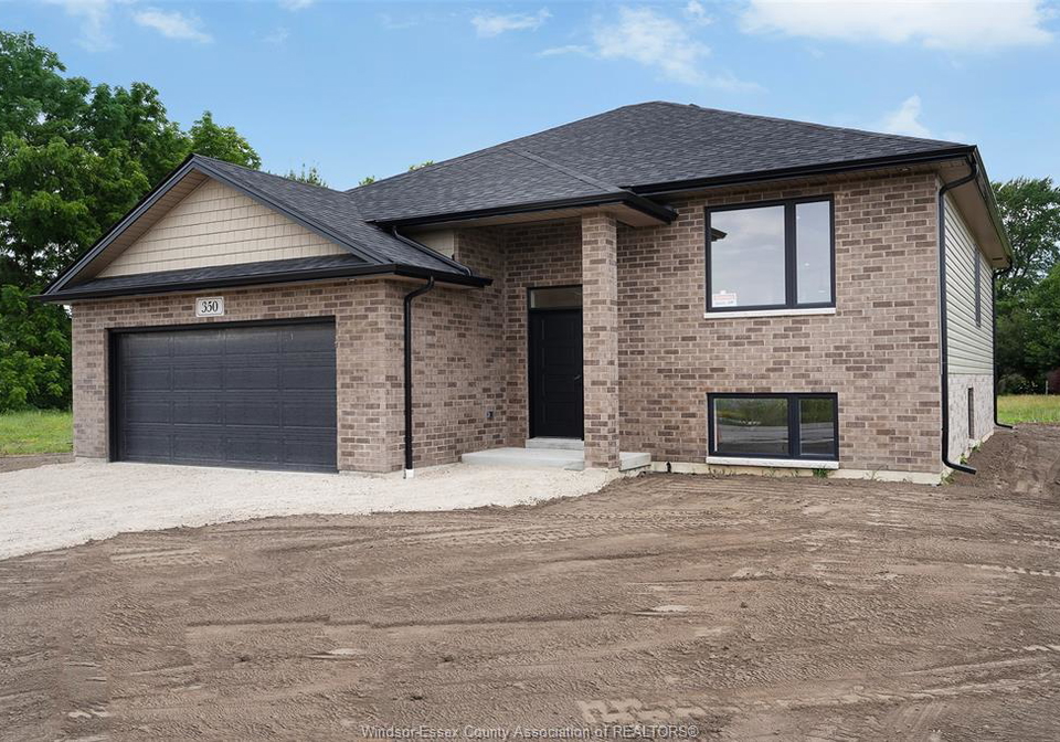 350-jolly-lasalle-ontario-26015272