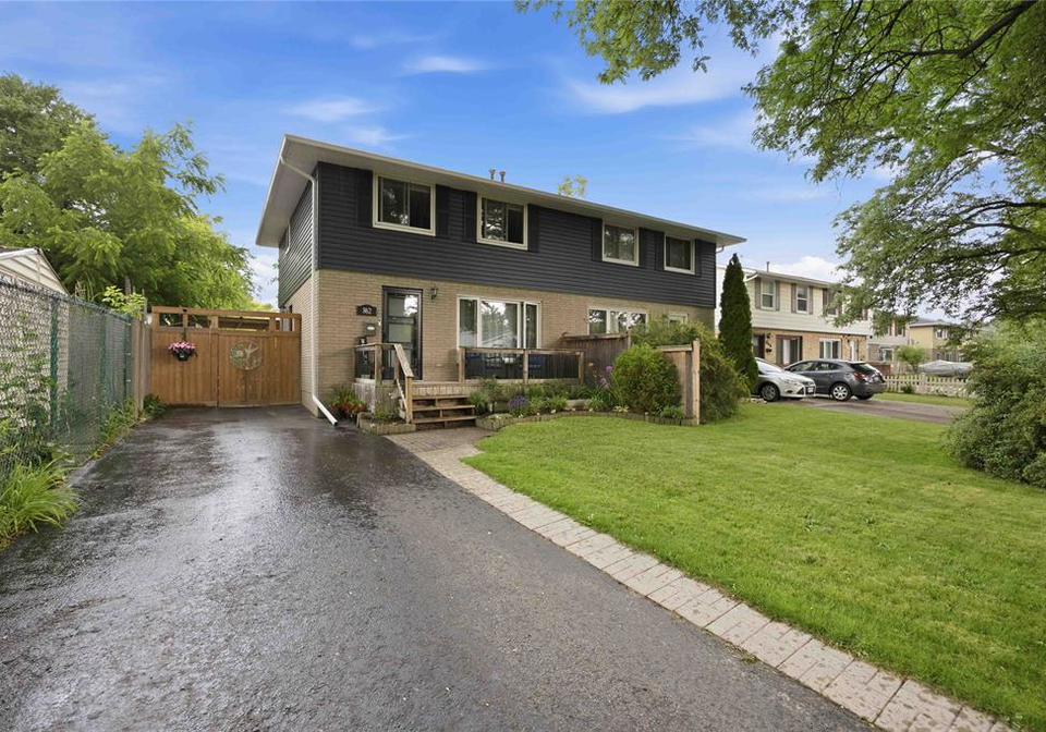 862-montrose-street-sarnia-ontario-26015287