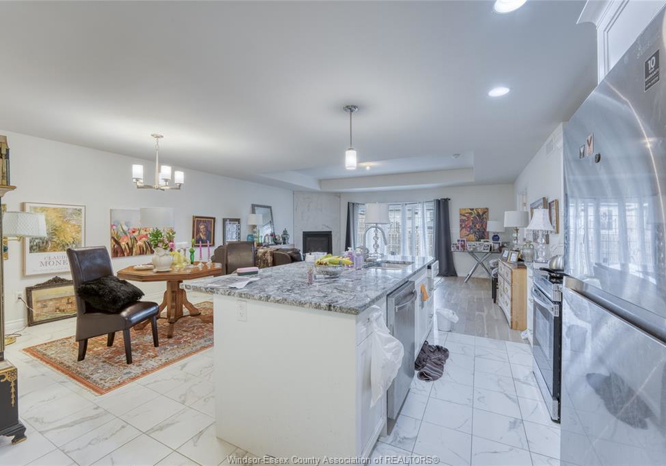 1090-peabody-avenue-windsor-ontario-26015295