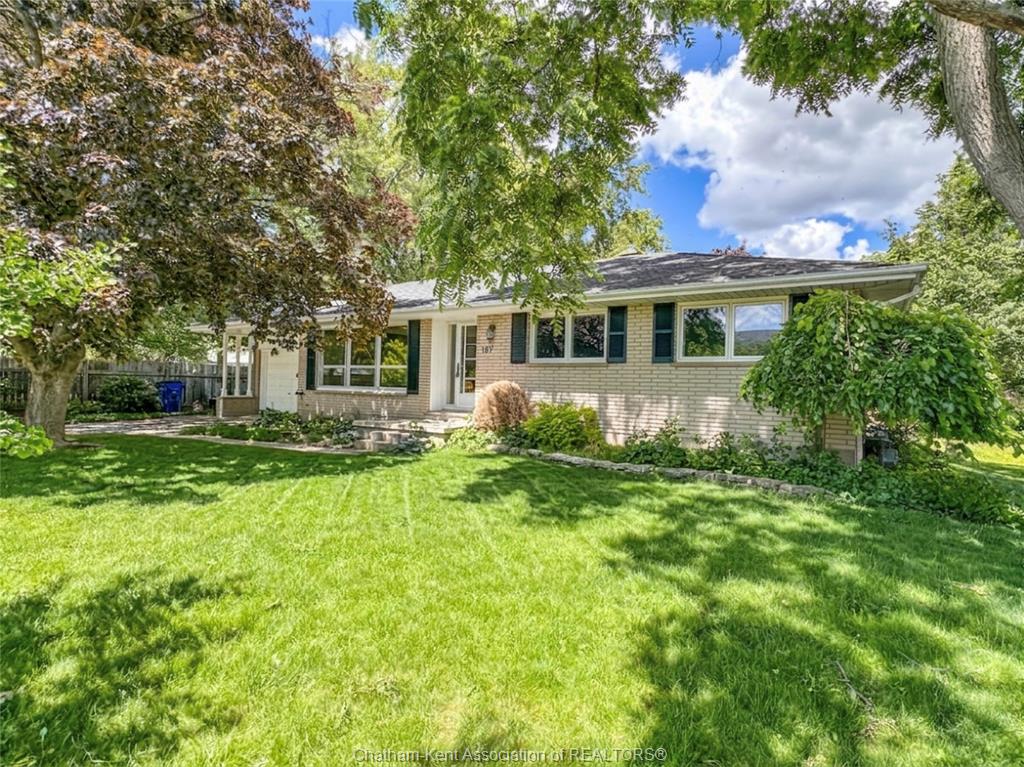 157-little-street-south-blenheim-ontario-26015310