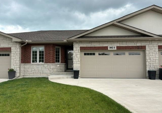1024-copeland-windsor-ontario-26015313