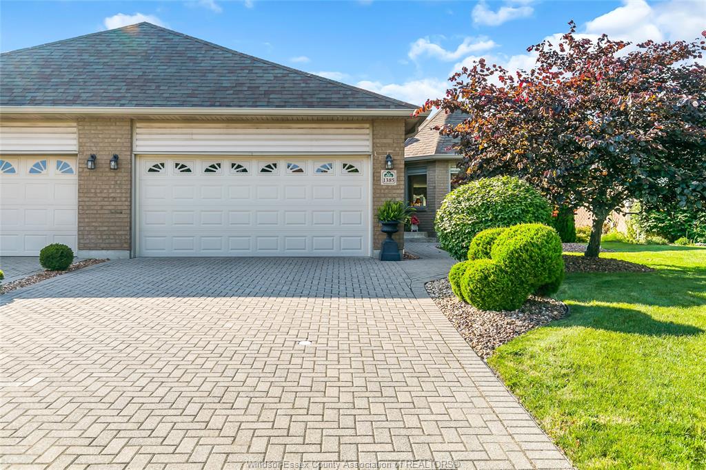 1385-imperial-crescent-windsor-ontario-26015315