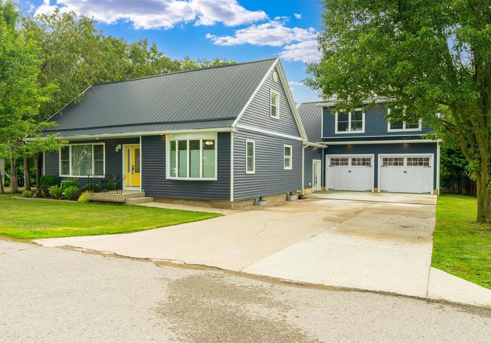 5-union-street-west-lambton-shores-ontario-26015326