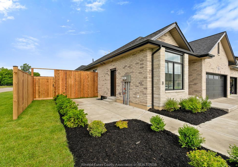 715-elliot-point-road-amherstburg-ontario-26015332