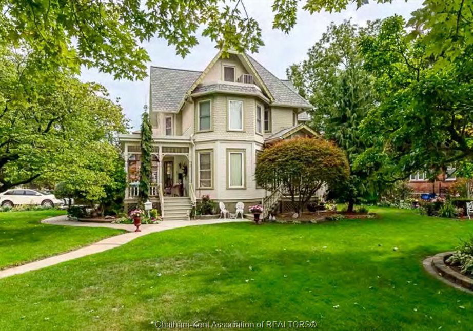 374-king-street-west-chatham-ontario-26015343