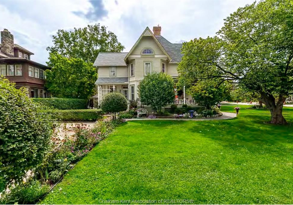 374-king-street-west-chatham-ontario-26015343