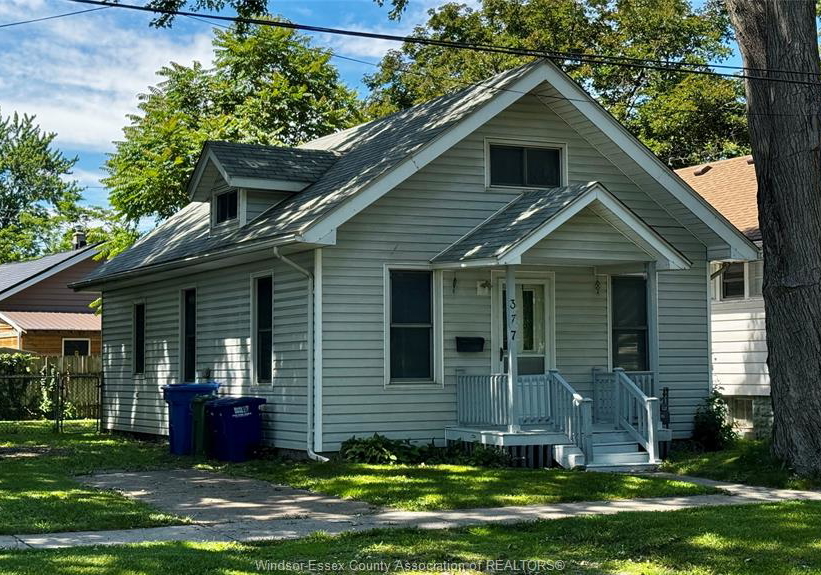 377-chappell-windsor-ontario-26015350
