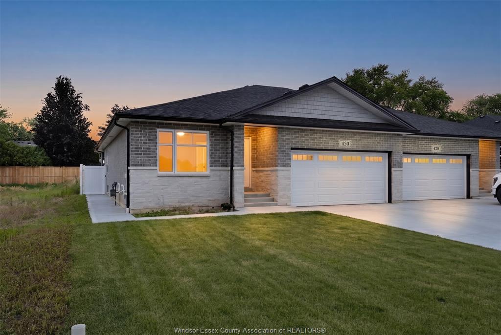 420-jolly-lasalle-ontario-26015381