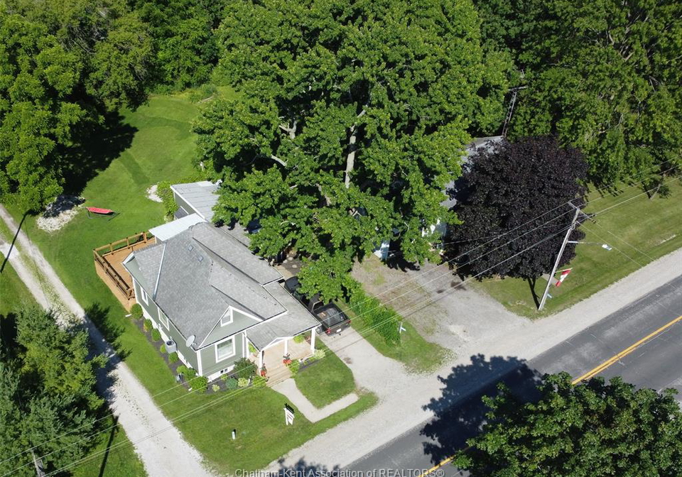 10140-iona-road-iona-station-ontario-26015403