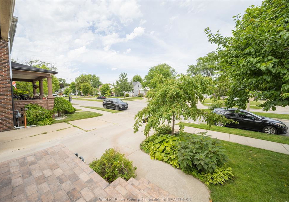971-fairview-windsor-ontario-26015405