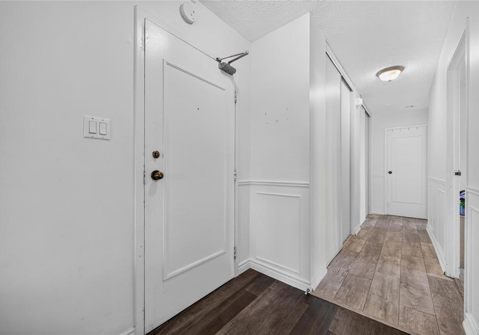 105-front-street-sarnia-ontario-26015439