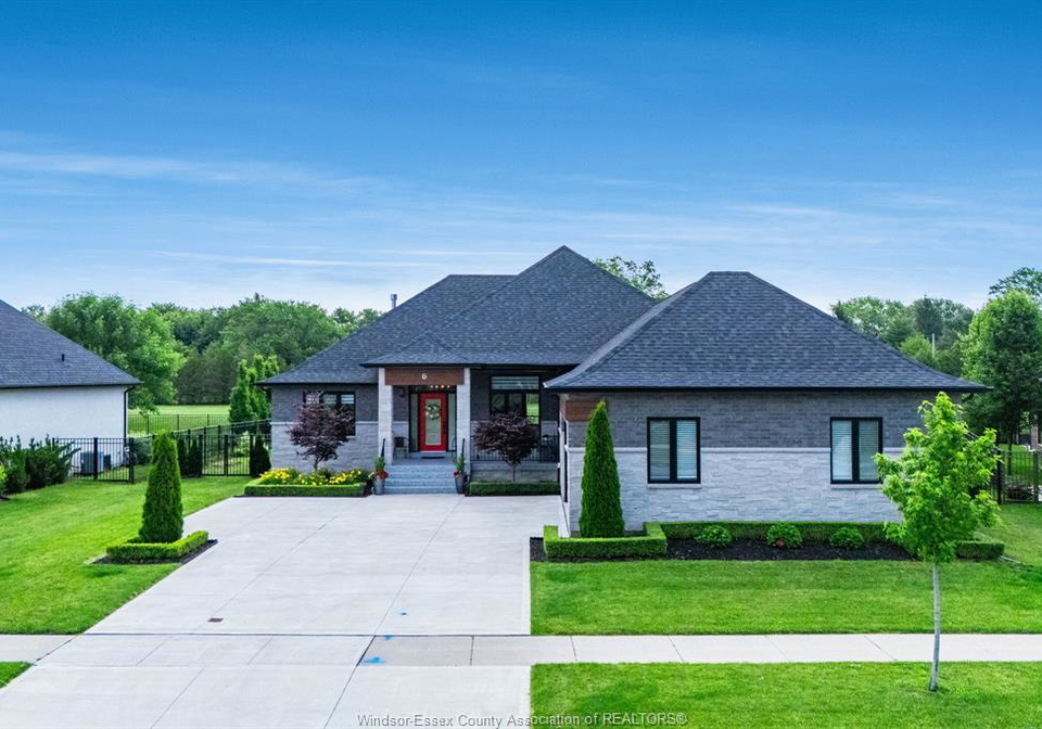 6-augusta-drive-leamington-ontario-26015448