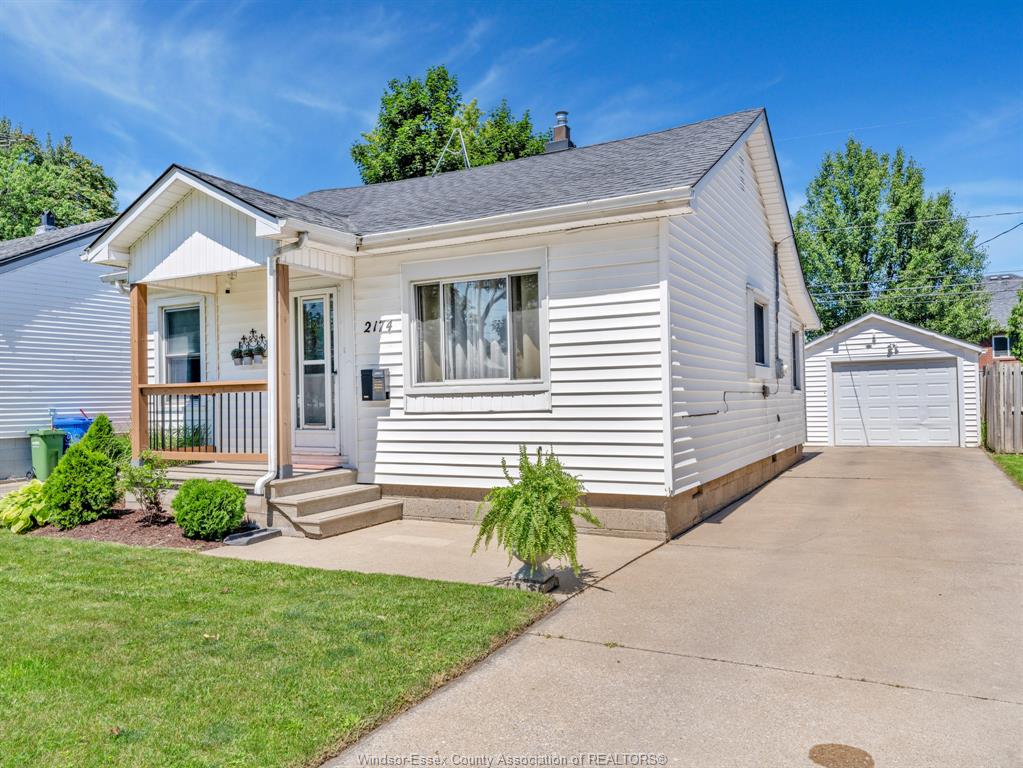 2174-forest-avenue-windsor-ontario-26015496