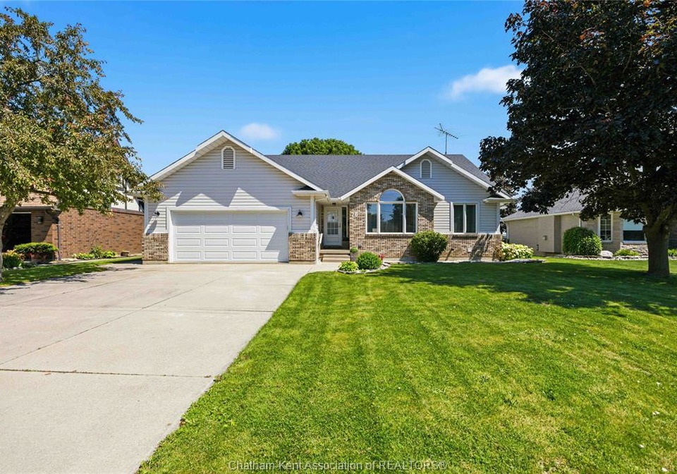 76-mckee-road-wallaceburg-ontario-26015514