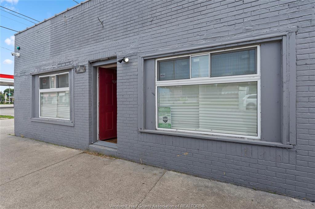 939-wyandotte-street-east-windsor-ontario-26015519