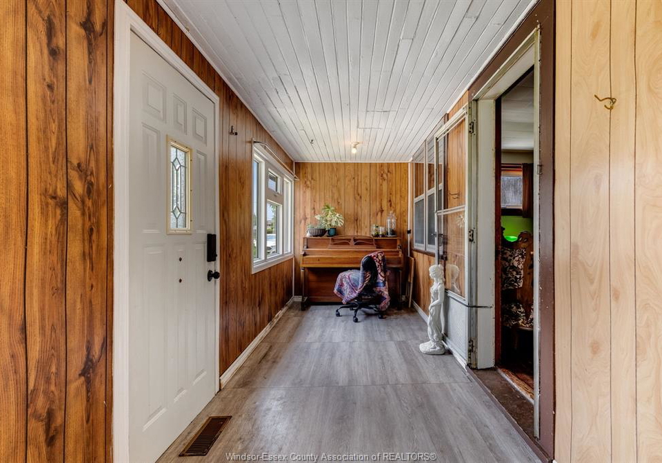 114-aberdeen-street-merlin-ontario-26015533