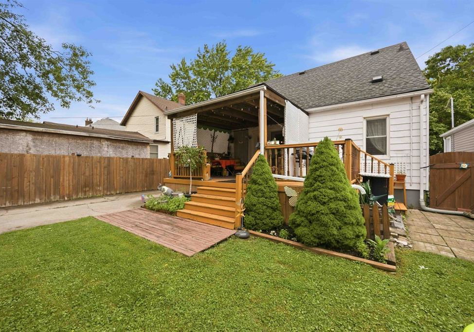267-ross-avenue-sarnia-ontario-26015551