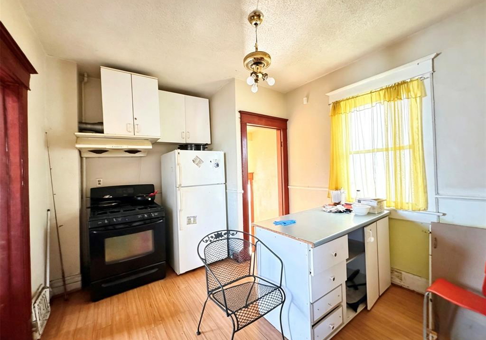 1050-drouillard-road-windsor-ontario-26015556