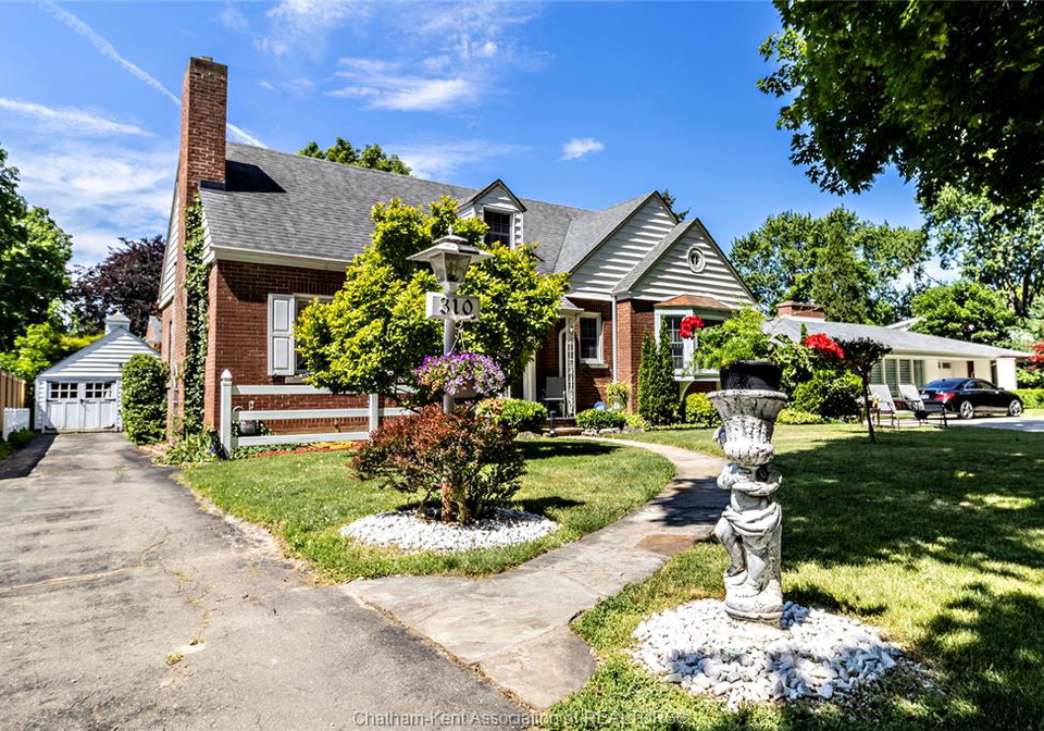 310-victoria-avenue-chatham-ontario-26015564