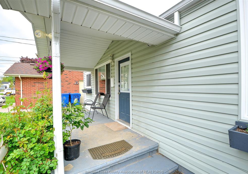 2480-arthur-road-windsor-ontario-26015572