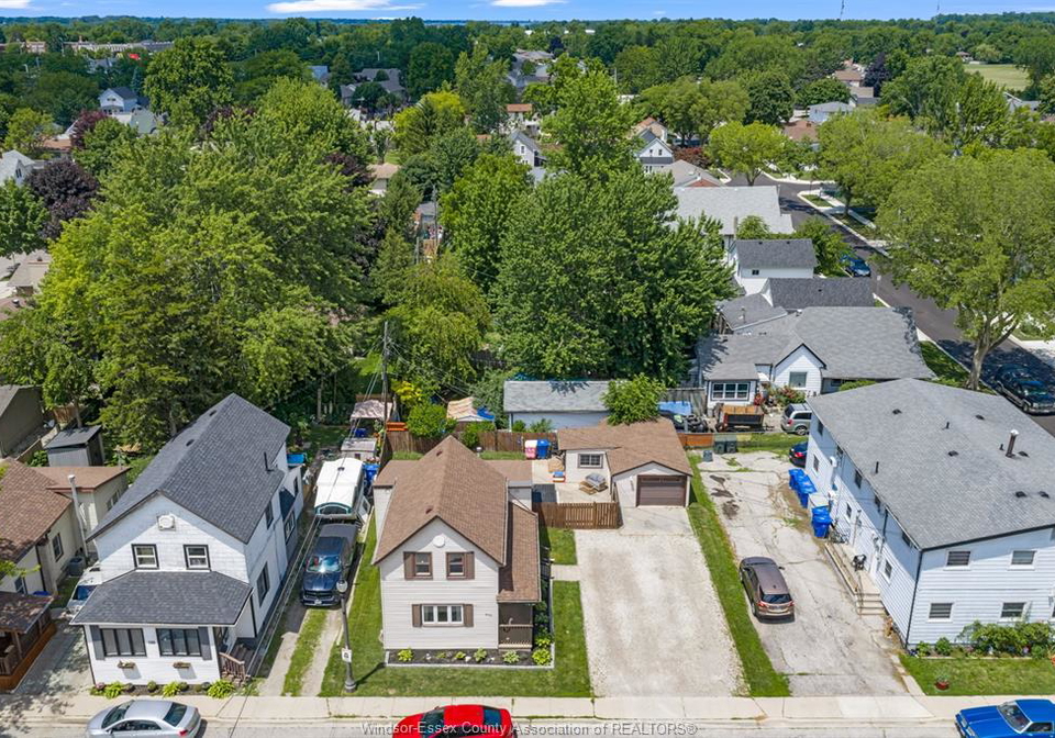 200-gore-street-amherstburg-ontario-26015574