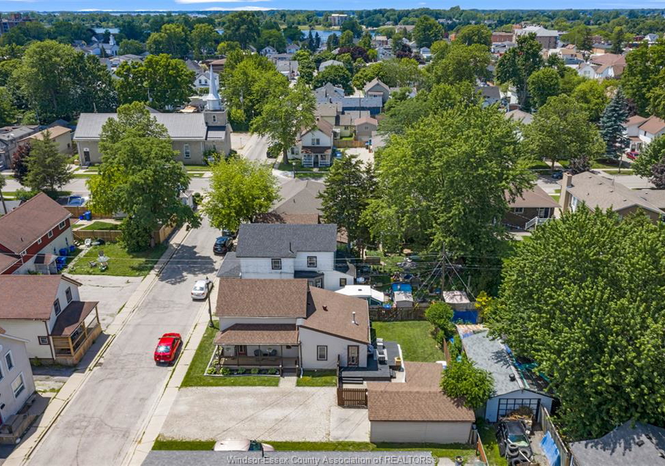 200-gore-street-amherstburg-ontario-26015574