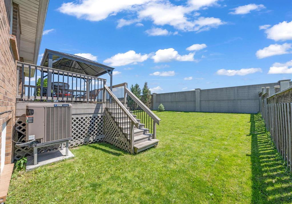1541-heatherglen-drive-tecumseh-ontario-26015583