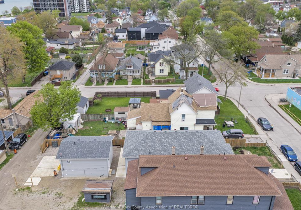 776-university-avenue-e-windsor-ontario-26015604