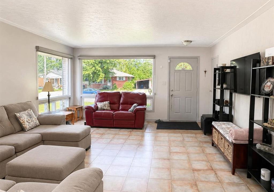 41-dauw-avenue-wallaceburg-ontario-26015607