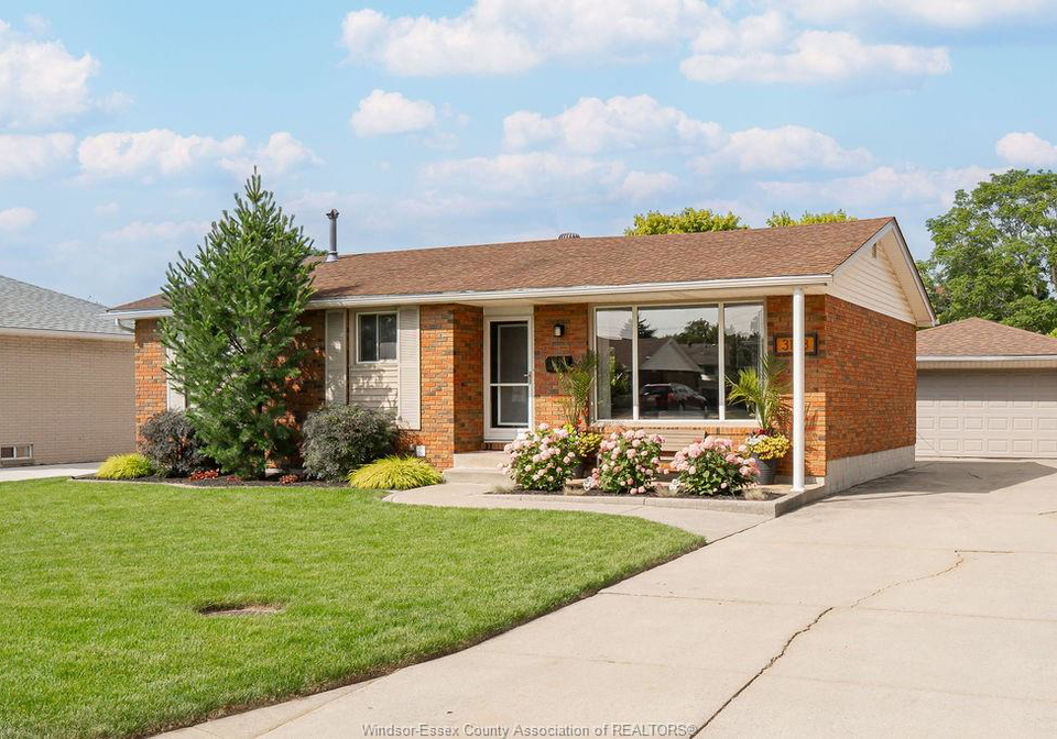 3188-harmony-windsor-ontario-26015616