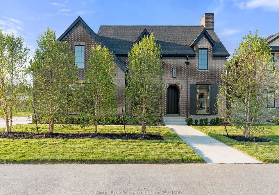 3901-lasalle-woods-lasalle-ontario-26015651