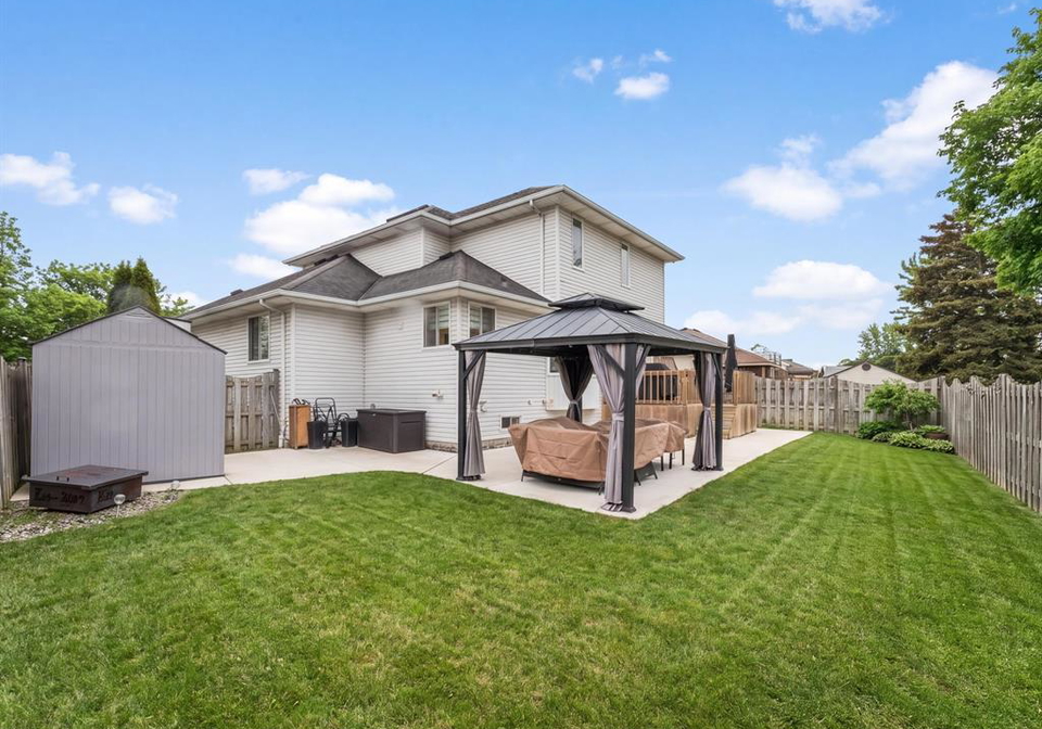 46-brush-crescent-amherstburg-ontario-26015664