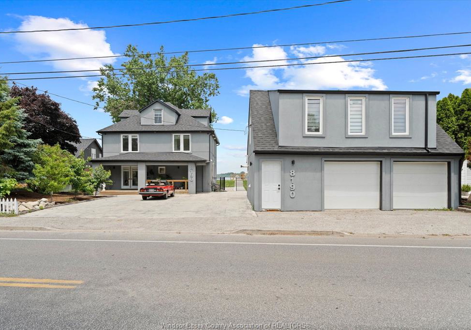 8190-riverside-drive-windsor-ontario-26015674